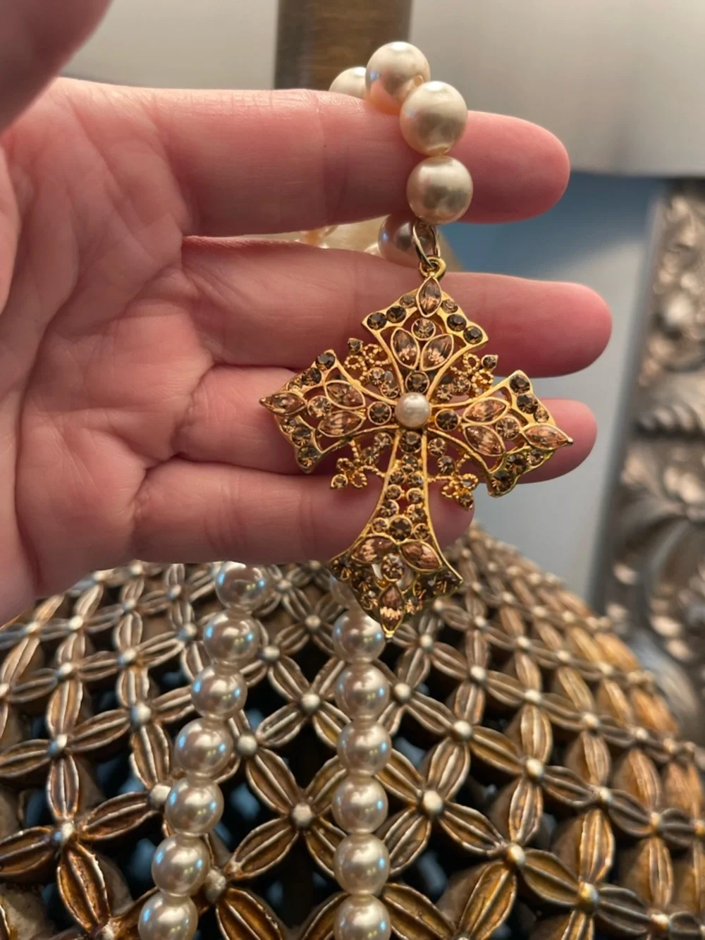 Premier Designs Cream Pearl Necklace with Gold Filigree Cross Pendant